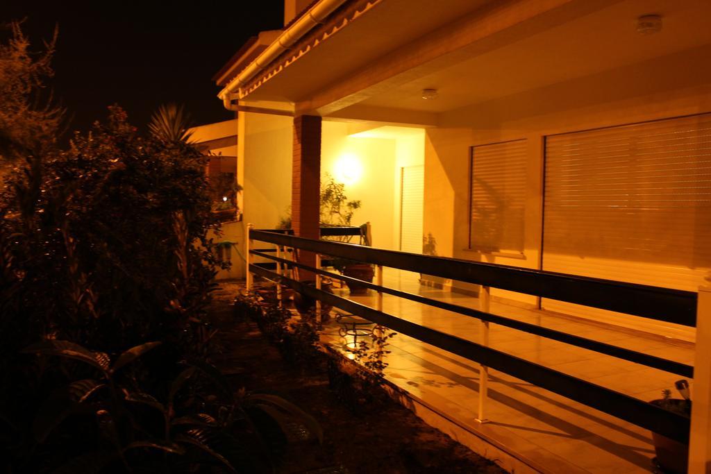 Canas Beach House - Al Areia Branca Eksteriør bilde